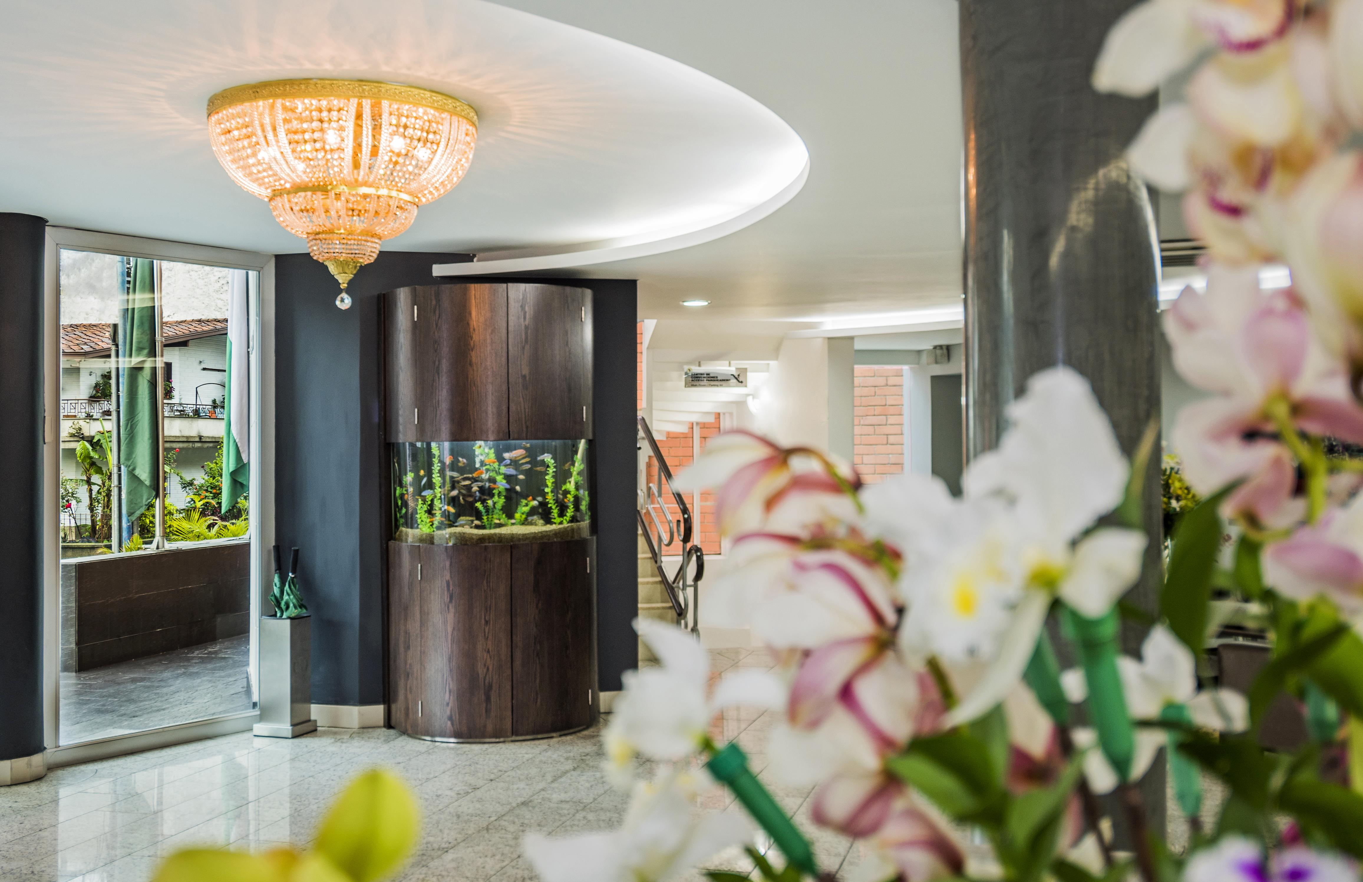 Hotel Egina Медельин Экстерьер фото